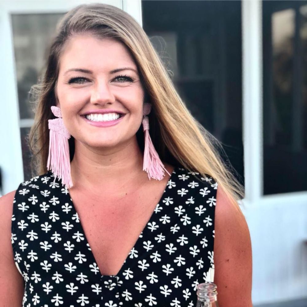 Meet your Posher, Emily